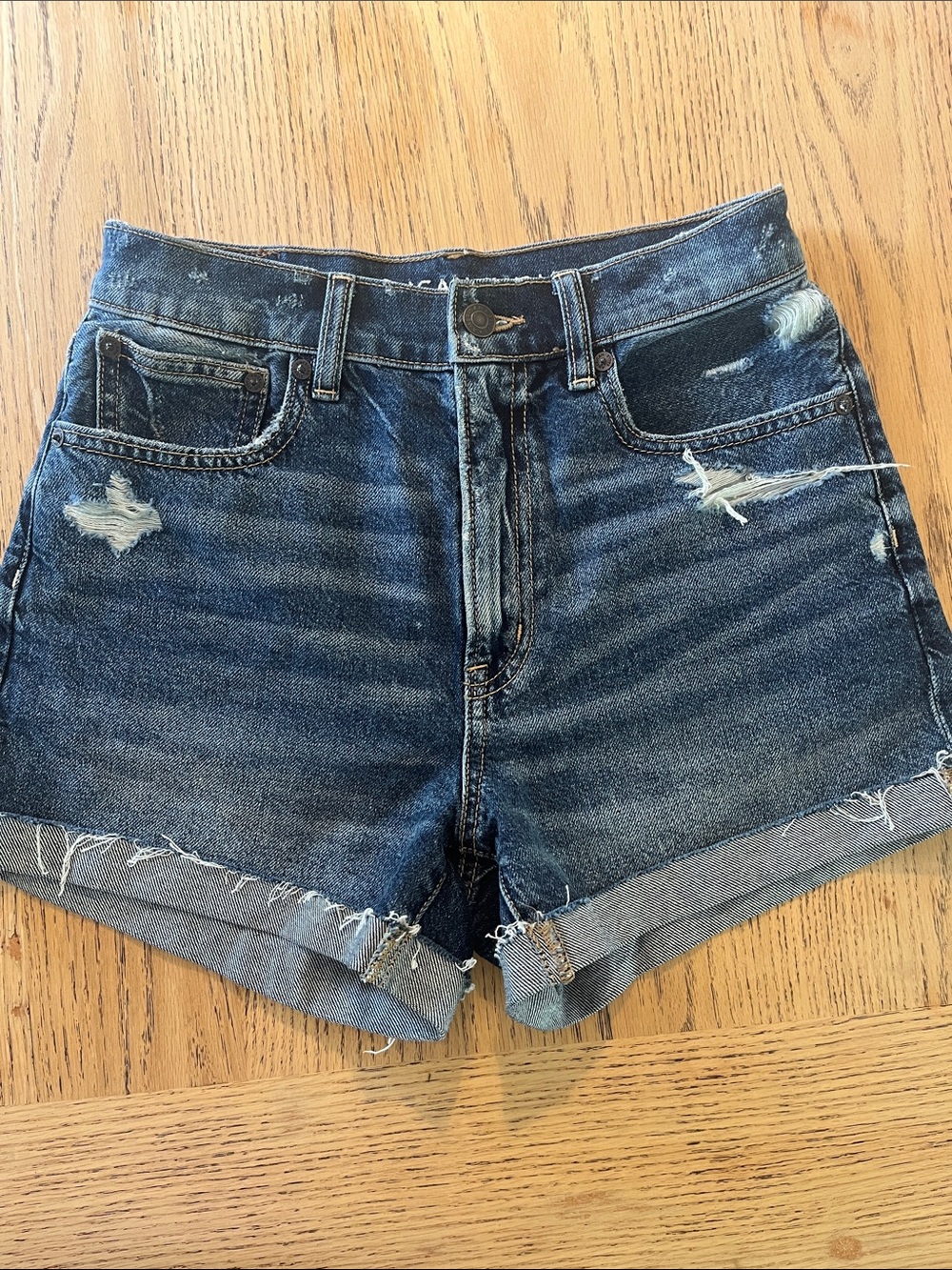American Eagle Outfitters Highest Rise ‘90s Boyfriend Denim Shorts
